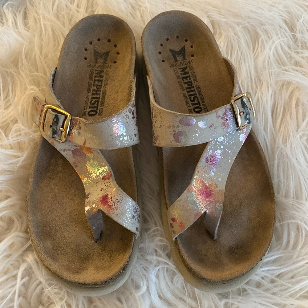 MEPHISTO Helen genuine leather slip on sandals